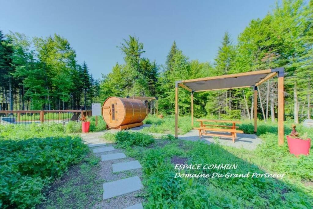 Nouveau - Chalet Moderne - Spa, Piscine & Sauna! Pont-Rouge Exterior photo